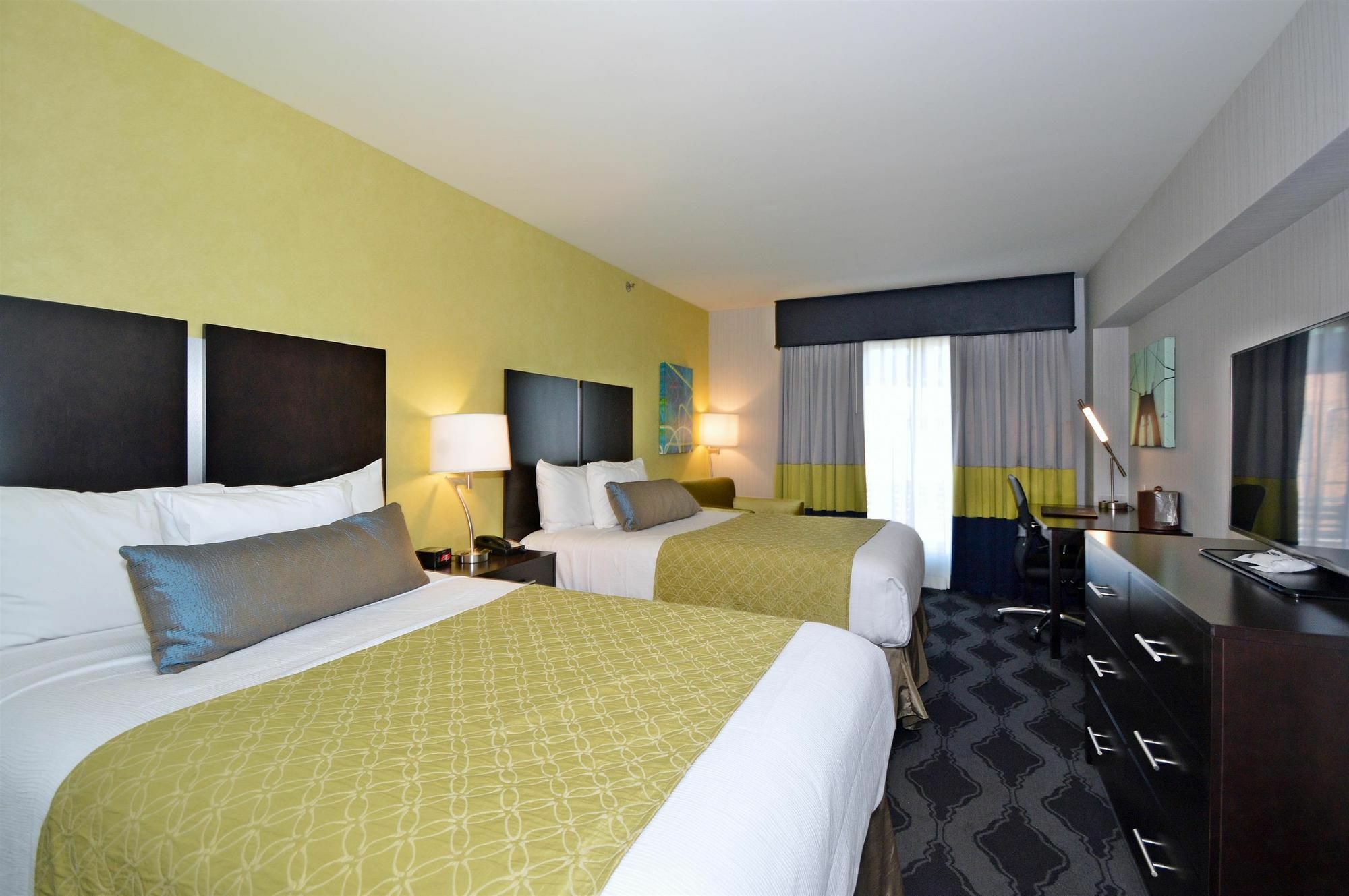 Best Western Plus Laguardia Airport Hotel Queens New York Extérieur photo