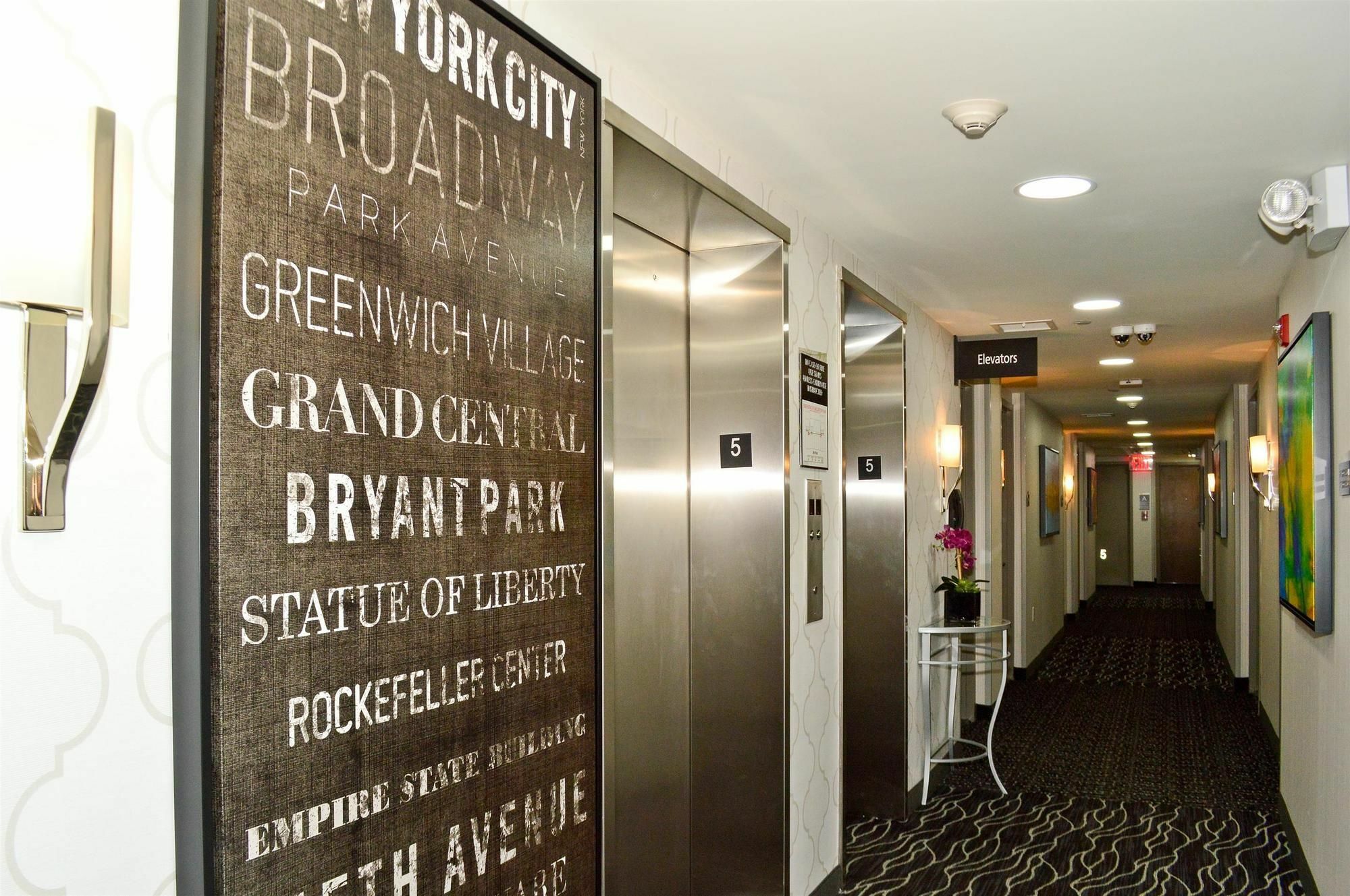Best Western Plus Laguardia Airport Hotel Queens New York Extérieur photo